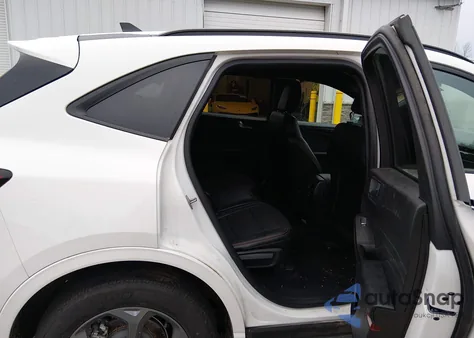 2024 Ford Escape St-Line Select from USA, damaged, VIN 1FMCU9NZ5RUA21473